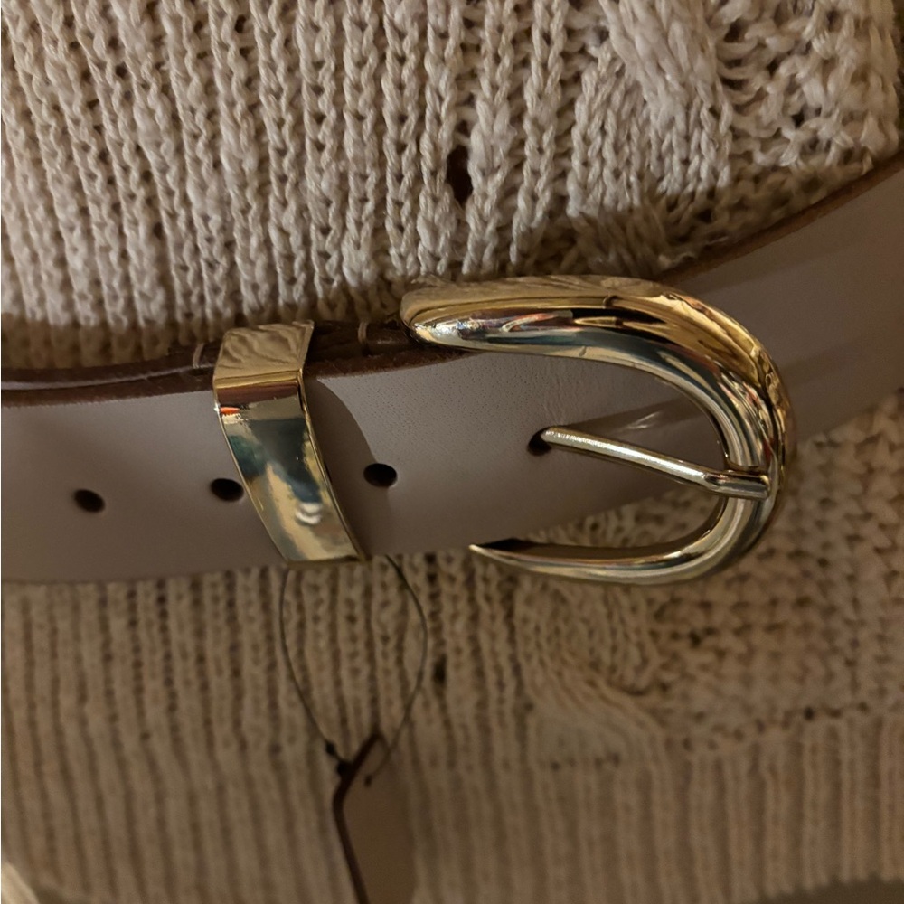 New Look Stone Leather Belt with Gold Buckle Size S/M NWT